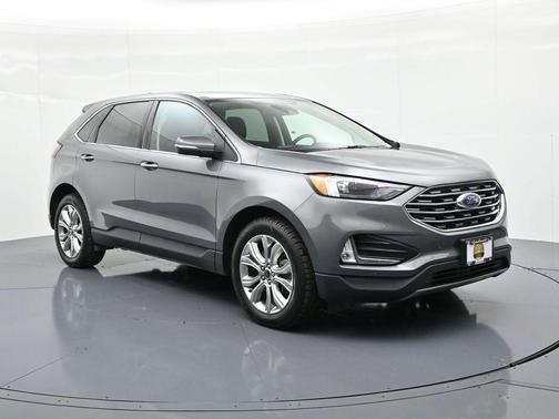Gray Metallic 2024 Ford Edge Titanium