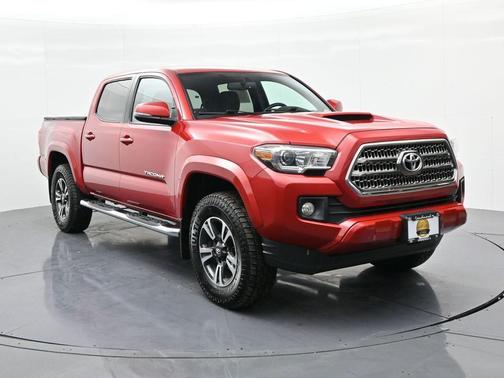2017 Toyota Tacoma TRD Sport