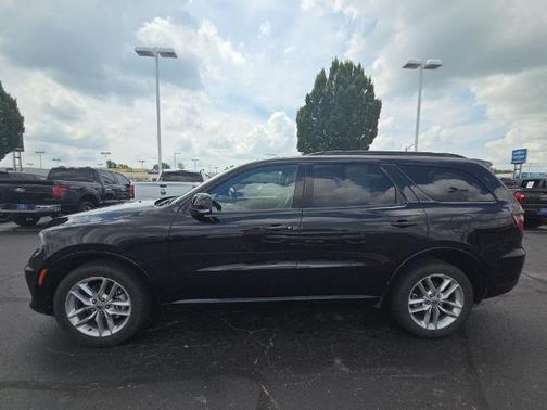 Black Clearcoat 2024 Dodge Durango GT