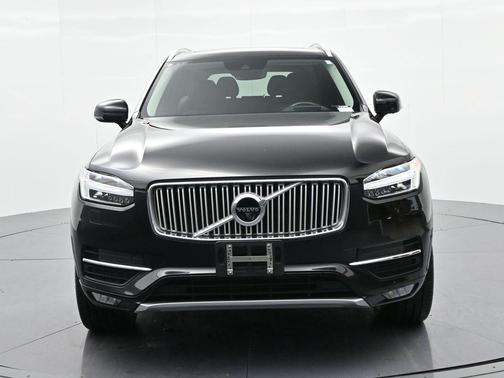 2019 Volvo XC90 T6 Inscription