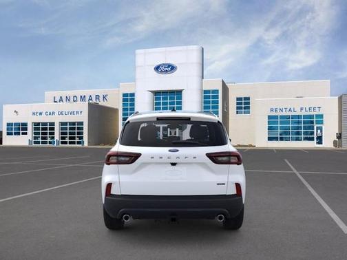 2026 Ford Escape ST-Line Select