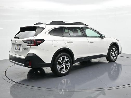 2021 Subaru Outback Touring XT