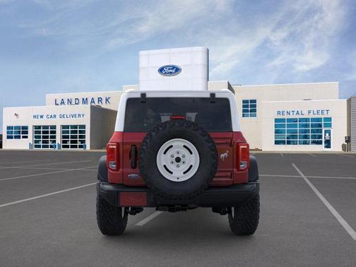 2025 Ford Bronco Heritage Edition