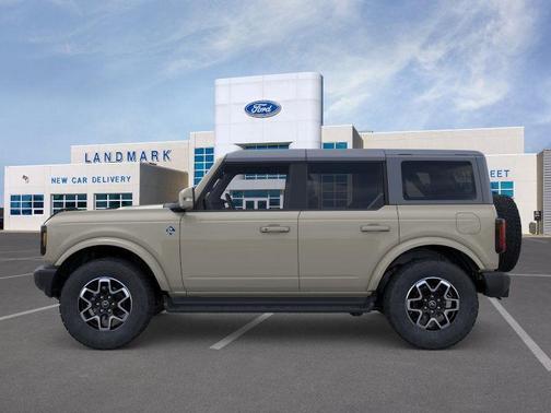 2025 Ford Bronco Outer Banks