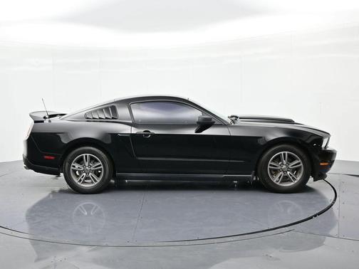 2012 Ford Mustang V6 Premium
