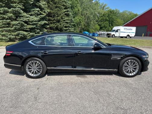 2022 Genesis G80 2.5T