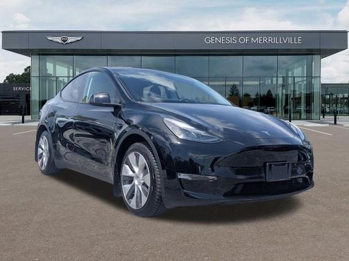 Black 2023 Tesla Model Y Long Range