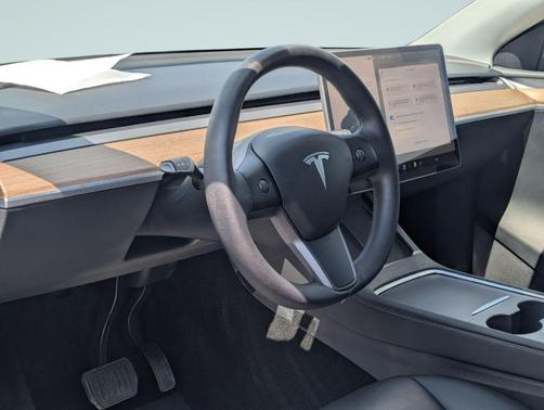Black 2023 Tesla Model Y Long Range