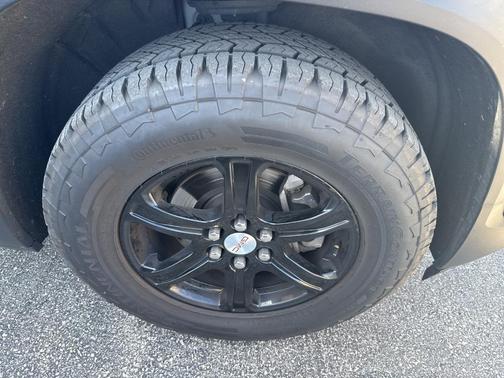 2020 GMC Acadia AT4