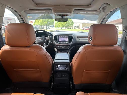 2020 GMC Acadia AT4