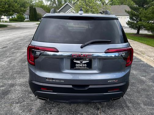 2020 GMC Acadia AT4