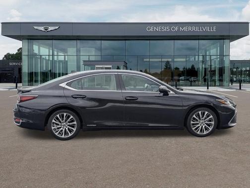 2020 Lexus ES 300h Base