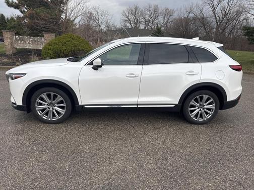 2022 Mazda CX-9 Signature