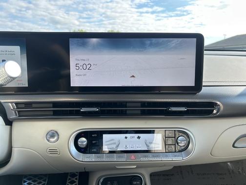 2024 Genesis GV60 Performance