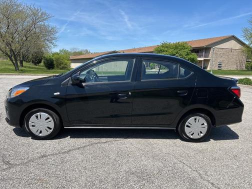 2022 Mitsubishi Mirage G4 ES