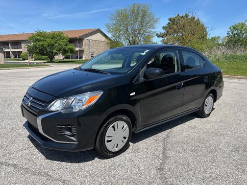 2022 Mitsubishi Mirage G4 ES