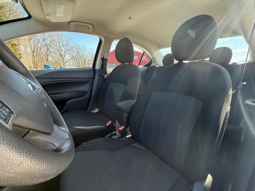 2022 Mitsubishi Mirage G4 ES