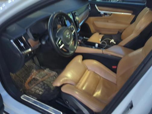 2018 Volvo S90 T6 Inscription