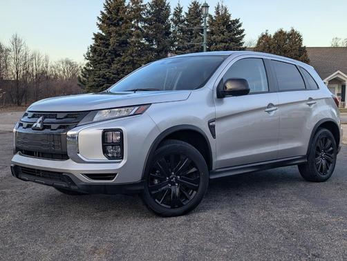 2025 Mitsubishi Outlander Sport 2.0 LE