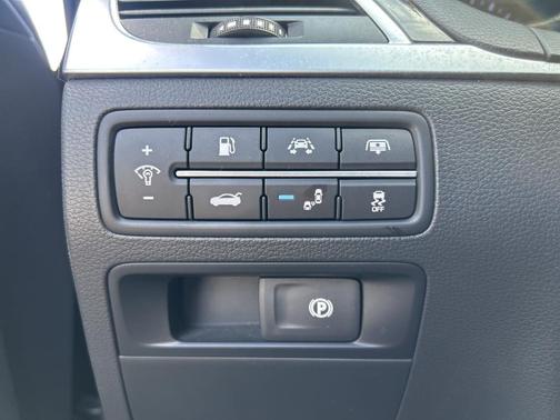 2019 Genesis G80 3.8