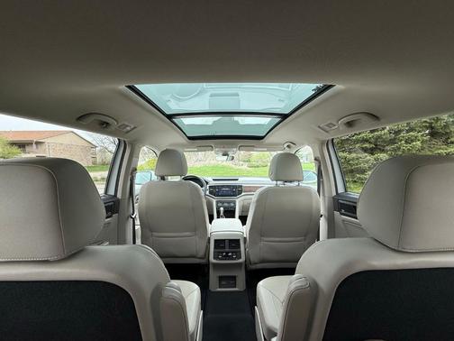 2019 Volkswagen Atlas 3.6L SEL Premium