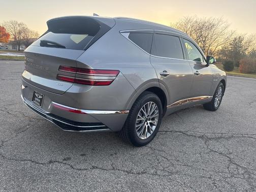 2025 Genesis GV80 2.5T