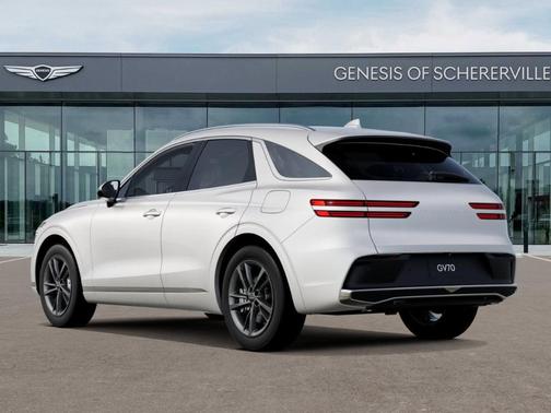 Uyuni White 2027 Genesis GV70 2.5T Advanced