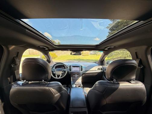 2019 Ford Edge ST