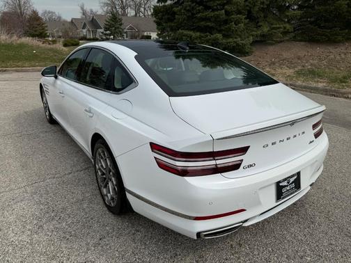 2022 Genesis G80 2.5T