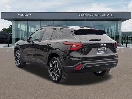 Mosaic Black Metallic 2025 Chevrolet Trax 2RS