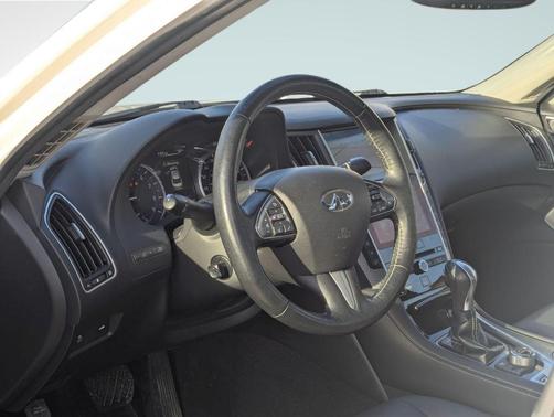 2017 INFINITI Q50 3.0T Premium