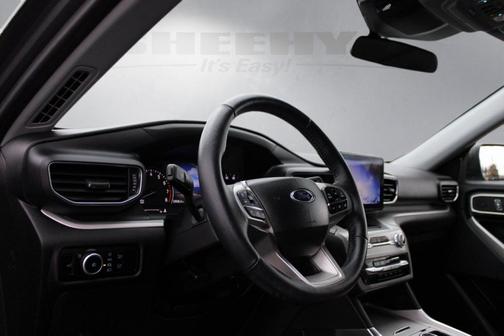 Carbonized Gray Metallic 2023 Ford Explorer XLT