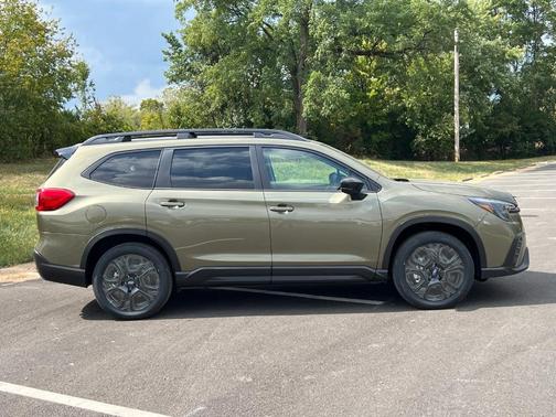 2025 Subaru Ascent Onyx Edition Touring