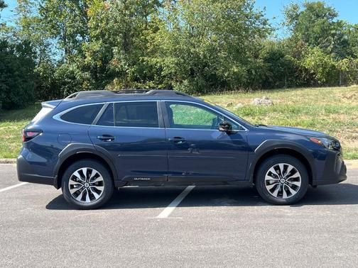 2025 Subaru Outback Limited XT