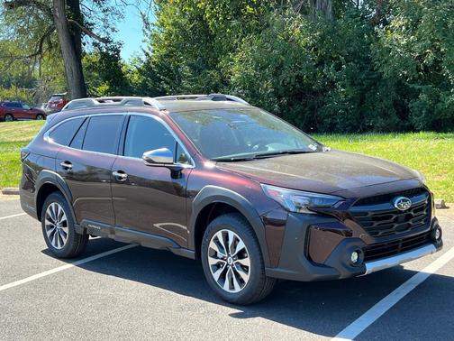 2025 Subaru Outback Touring