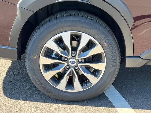 2025 Subaru Outback Touring