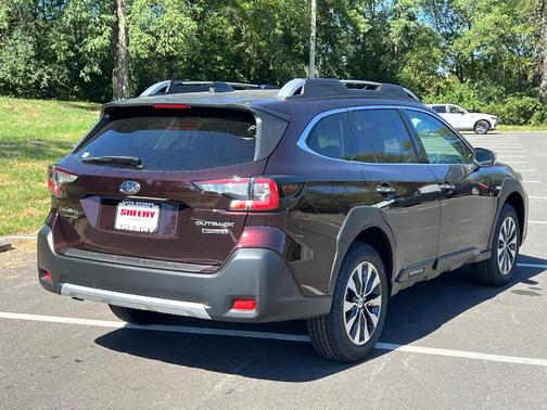 2025 Subaru Outback Touring
