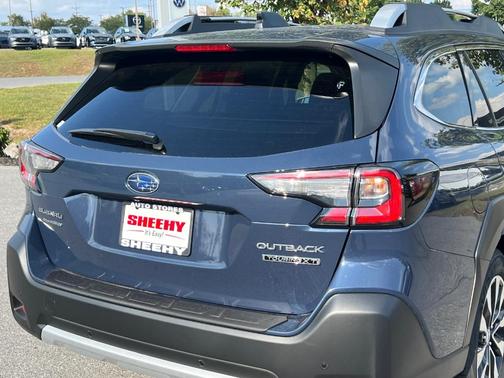 2025 Subaru Outback Touring XT