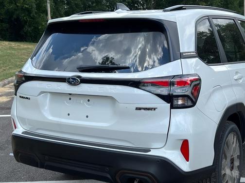 2025 Subaru Forester Sport