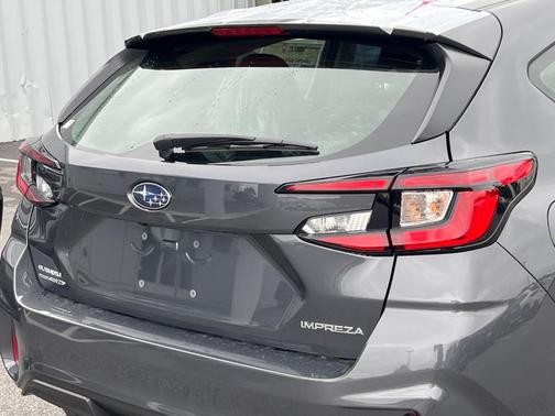 2025 Subaru Impreza Base