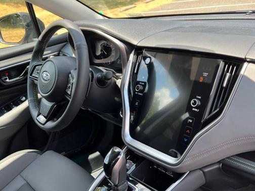 2025 Subaru Outback Onyx Edition XT