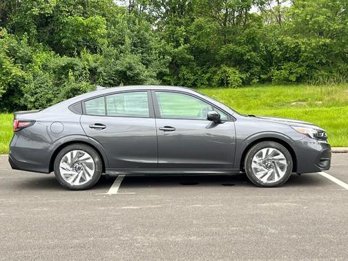 2025 Subaru Legacy
