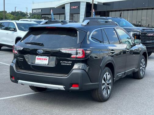 2025 Subaru Outback Touring XT