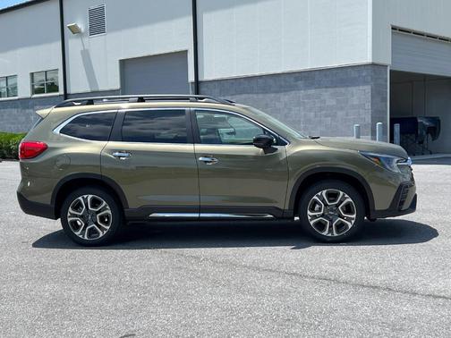 2025 Subaru Ascent Touring