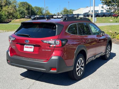 2025 Subaru Outback Premium