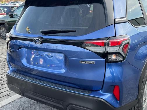 2025 Subaru Forester Hybrid Limited