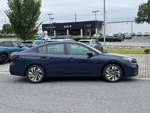 2025 Subaru Legacy 