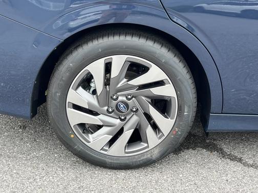 2025 Subaru Legacy 