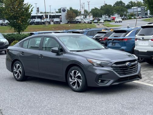 2025 Subaru Legacy Premium