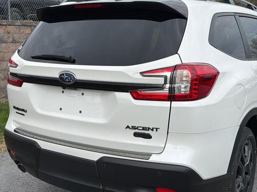 2026 Subaru Ascent Onyx Edition Touring